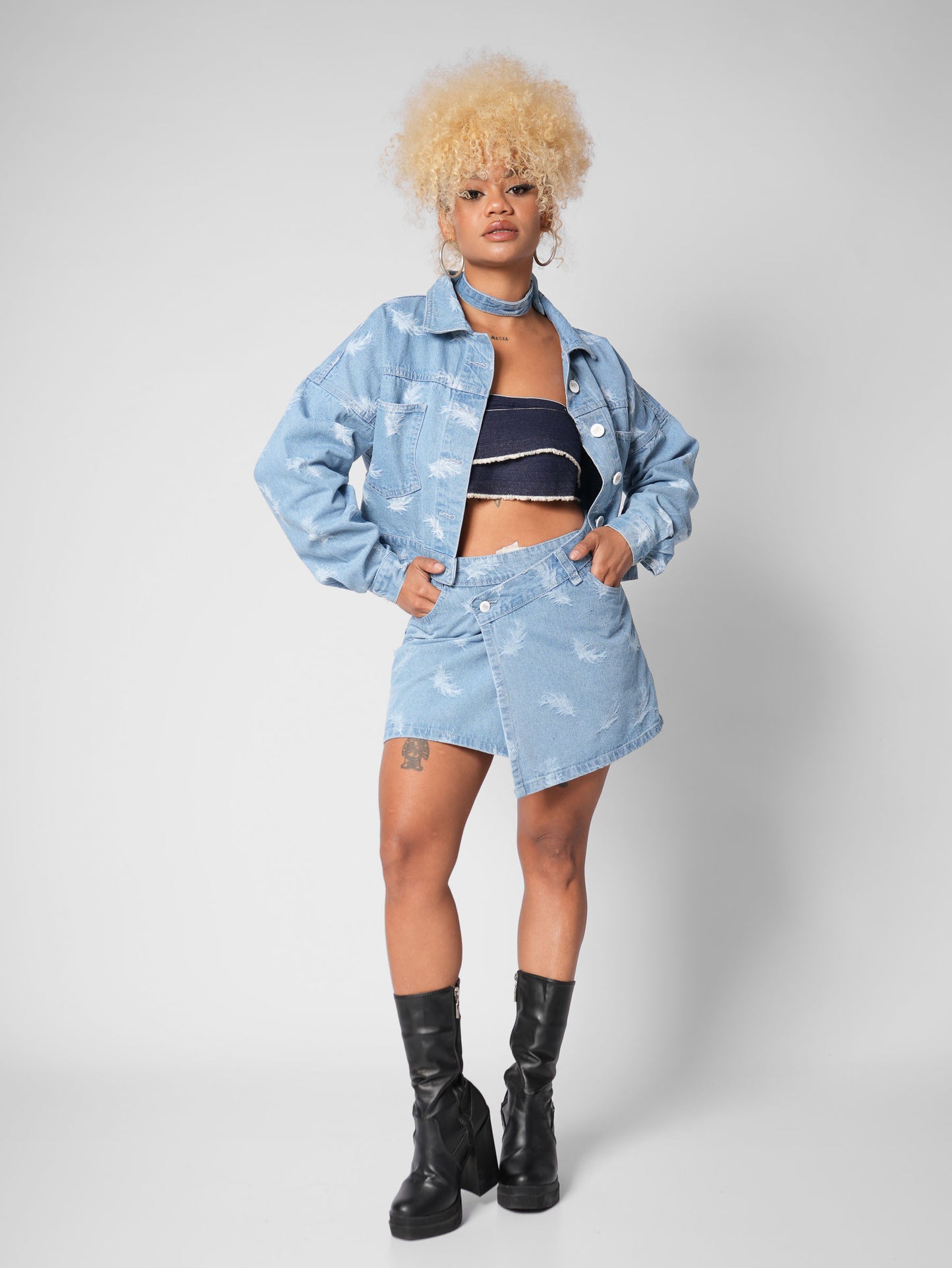 CHAQUETA DENIM OVER PLUMAS