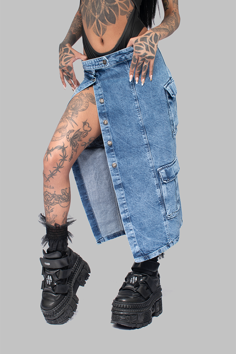 FALDA LARGA CARGO DENIM