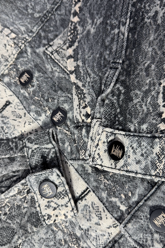 CHAQUETA DENIM ESTAMPADO DE COBRA