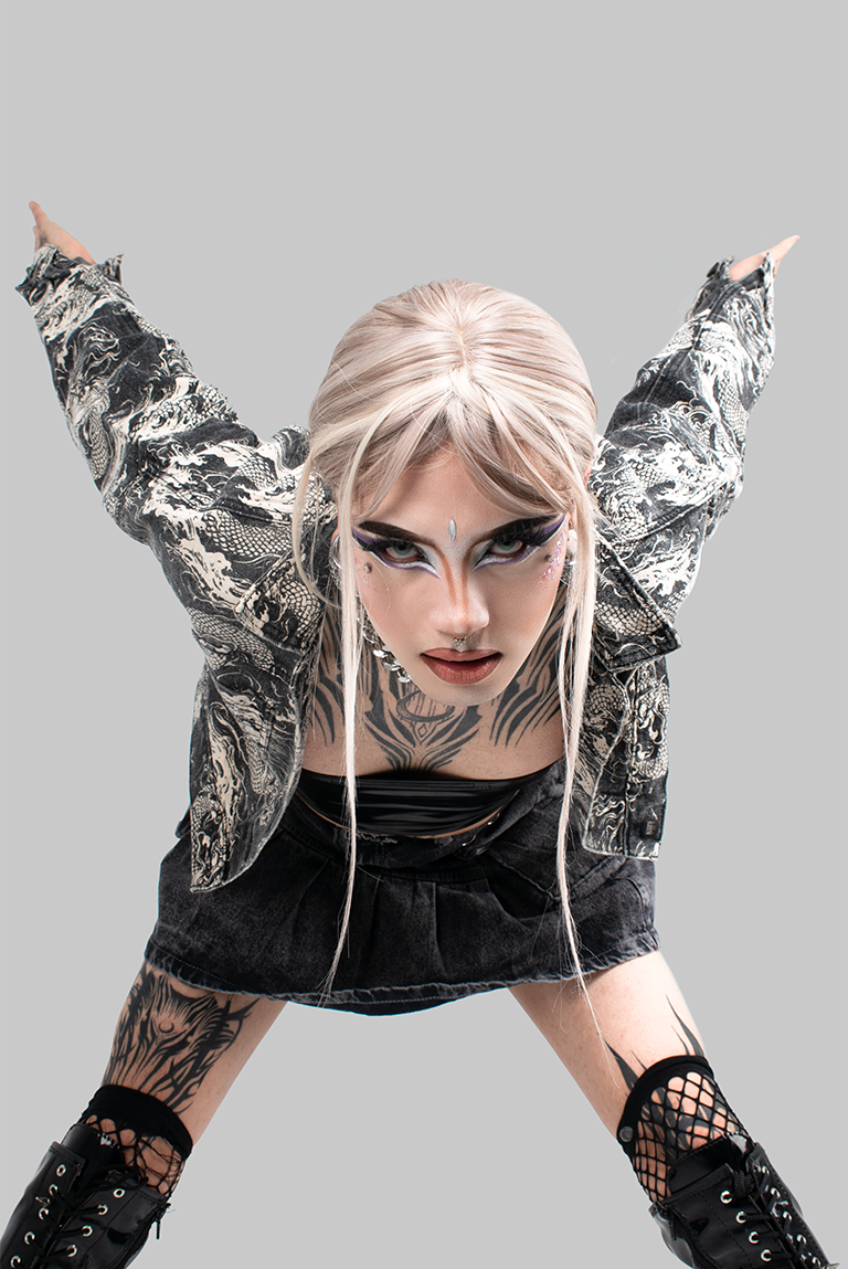 CHAQUETA DENIM ESTAMPADA DRAGONES