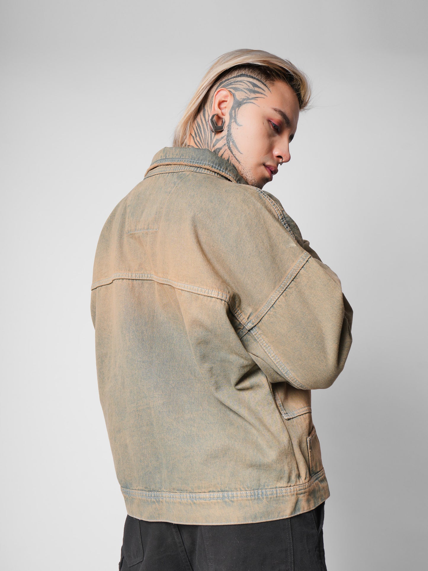 CLASSIC DENIM
