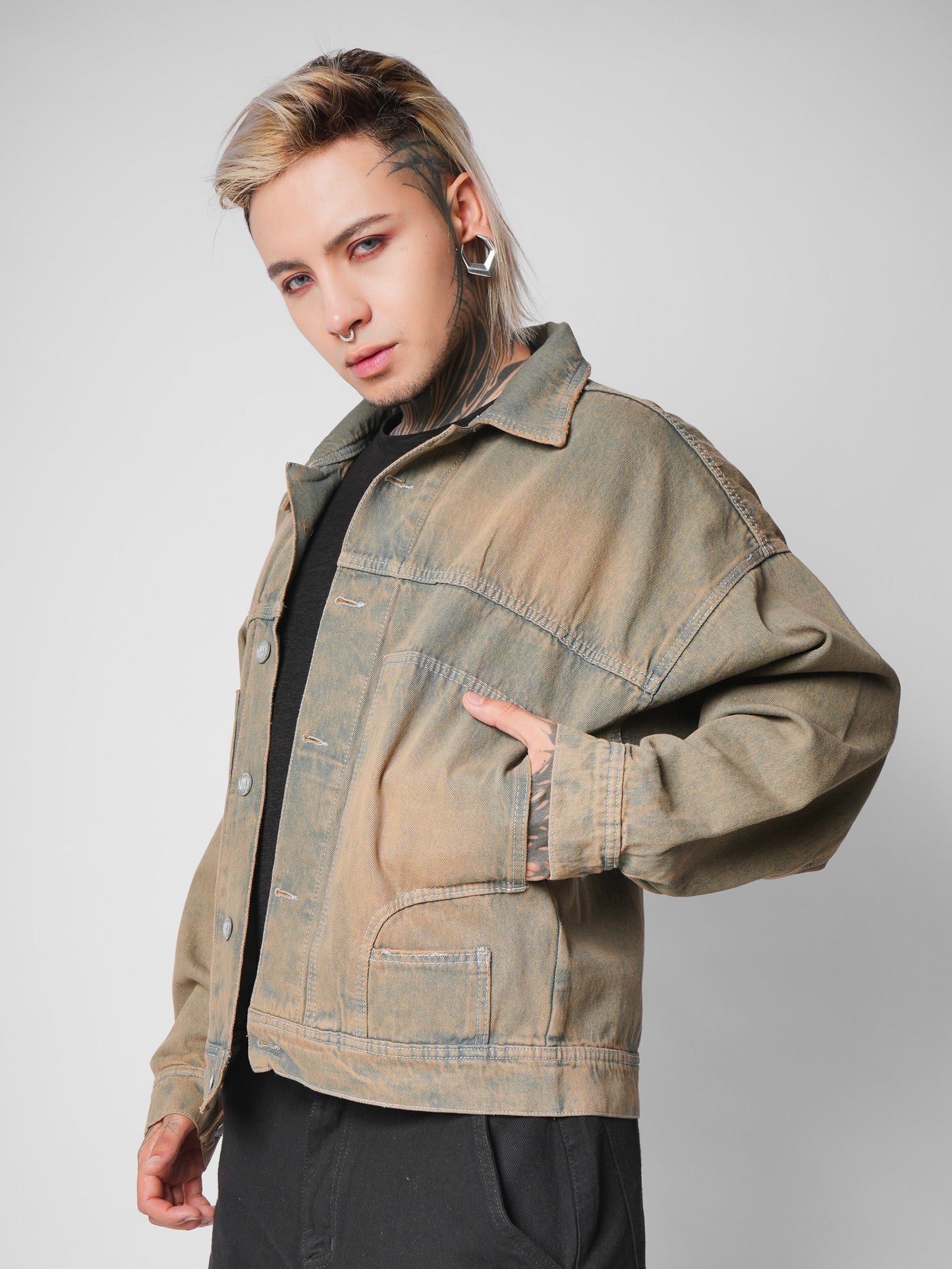 CLASSIC DENIM