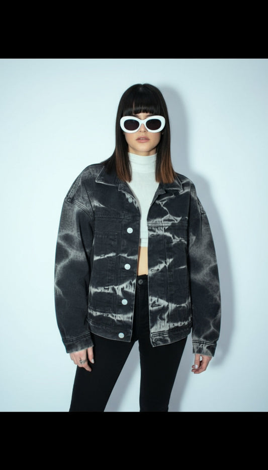 CHAQUETA UNISEX TROQUELADA TONO NEGRA CON GRIS