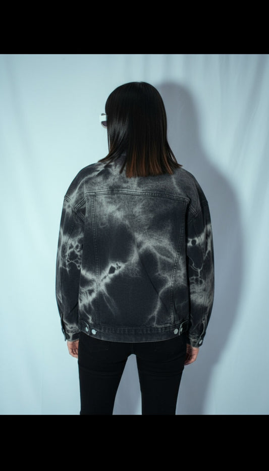 CHAQUETA UNISEX TROQUELADA TONO NEGRA CON GRIS